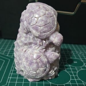Sea Turtle Carving Lepidolite Mica